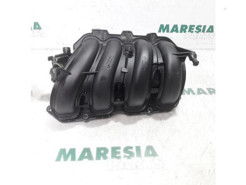 Used Injection rail Injection rail PEUGEOT 207 SW (WK_) 1.4 16V (95 hp) 31389304 31389304