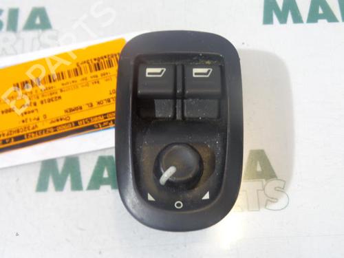 Used Switch PEUGEOT 206 Hatchback (2A/C) 1.4 HDi eco 70 (68 hp) 31509199