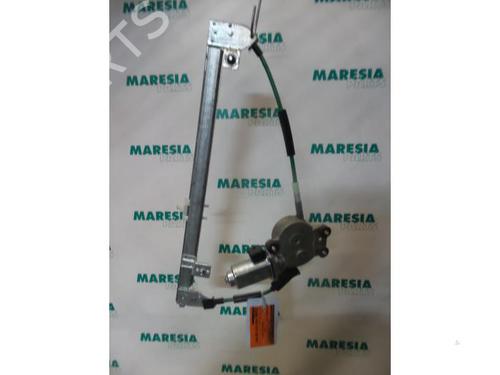 Rudehejsemekanisme Højre foran FIAT MULTIPLA (186_) 1.9 JTD 110 (110 hp) 31511817