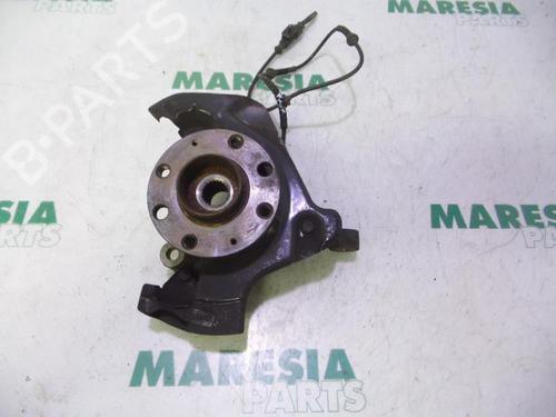 Used Left front steering knuckle FIAT PUNTO (199_) 1.4 (199AXB1A, 199BXB1A, 199BXB11, 199AXB11) (78 hp) 31525315