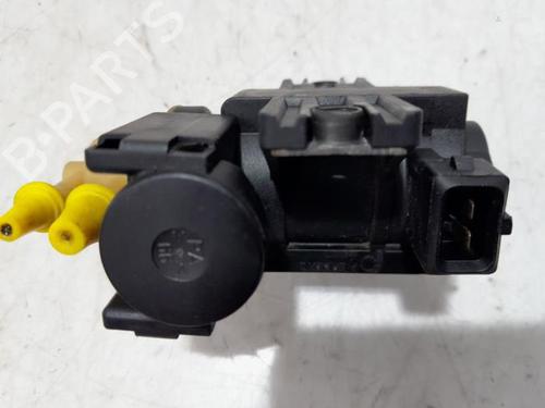 electronic-sensor-renault-trafic-iii-van-fg_-2014-31453992 main image