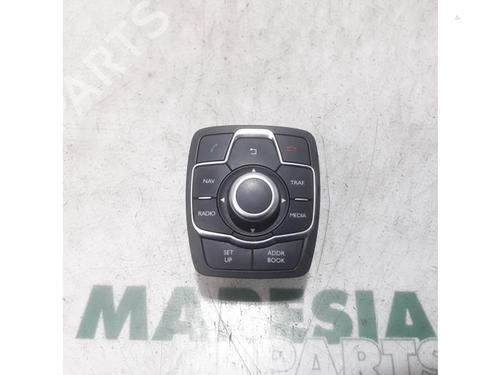 Used Display monitor PEUGEOT 508 SW I (8E_) 1.6 HDi (115 hp) 31427350