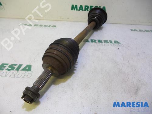 Left front driveshaft RENAULT SCÉNIC II (JM0/1_) 1.6 (JM0C, JM0J, JM1B) | BP31435350M38 - Image 2