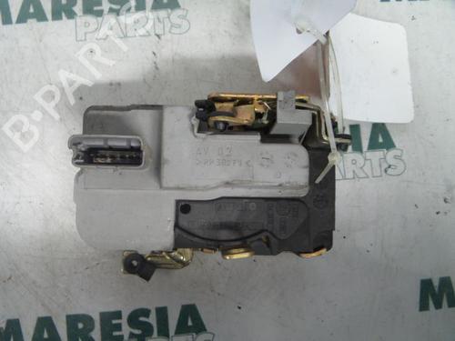 Used Electronic module PEUGEOT 206 SW (2E/K) 1.4 (75 hp) 31466439