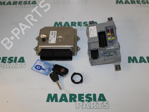 Used Engine control unit (ECU) FIAT FIORINO Box Body/MPV (225_) 1.3 D Multijet (225BXD1A, 225BXB1A, 225BXB11) (75 hp) 31527339