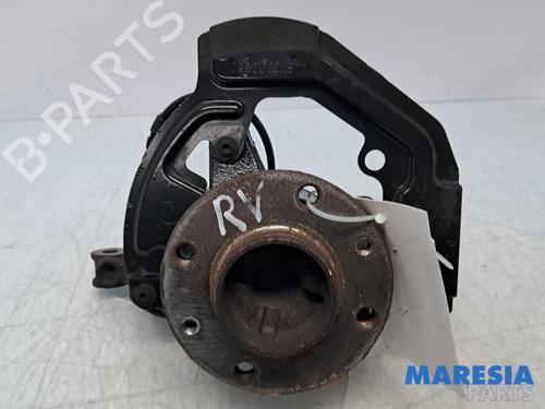 Fusée avant droite RENAULT TWINGO III (BCM_, BCA_) 1.0 SCe 70 (71 hp) 32783799