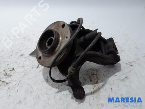 Used Left front steering knuckle PEUGEOT 208 I (CA_, CC_) 1.4 VTi (95 hp) 31503322