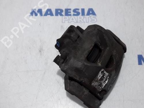 Used Right front brake caliper PEUGEOT 5008 (0U_, 0E_) 1.6 HDi (110 hp) 31520743