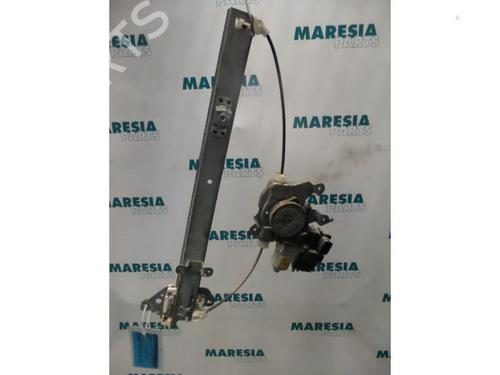 Rudehejsemekanisme Højre bagtil RENAULT KOLEOS I (HY_) 2.5 (HY0C, HY0N) (171 hp) 31493146