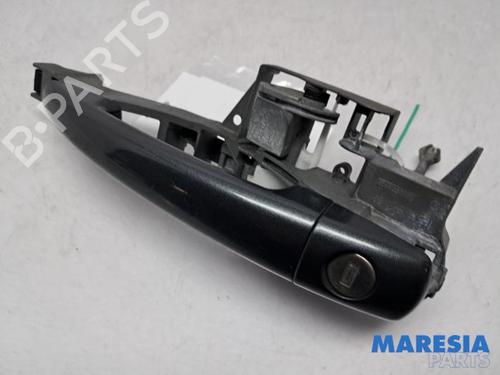 Used Front left exterior door handle PEUGEOT 5008 (0U_, 0E_) 1.6 HDi (114 hp) 31460490
