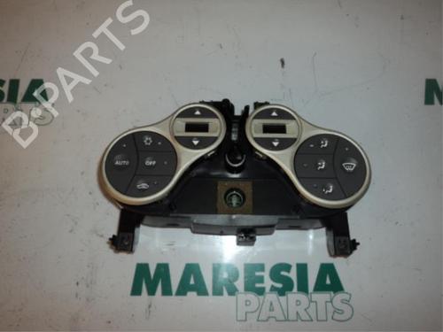 Used Climate control FIAT PANDA (169_) 1.2 (169.AXB11, 169.AXB1A) (60 hp) 31500306