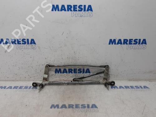 Used Front wipers mechanism FIAT PANDA (312_, 319_) 0.9 (312PXG1A) (86 hp) 31447283