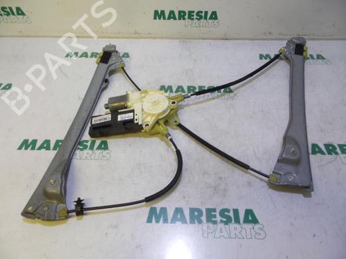 Used Front right window mechanism RENAULT LAGUNA III (BT0/1) 2.0 dCi (BT01, BT08, BT09, BT0E, BT0K, BT12, BT1C, BT1D,... (150 hp) 31438535