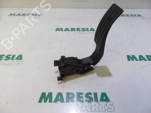 electronic-module-renault-captur-i-j5_-h5_-2013-31501506 main image