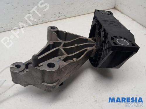 Gearbox mount RENAULT CAPTUR I (J5_, H5_) 0.9 TCe 90 | BP31464470M88 - Image 2