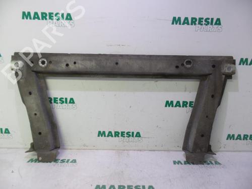 Used Crossmember RENAULT SCÉNIC II (JM0/1_) 2.0 (JM05, JM0U, JM1N, JM1U, JM2V) (135 hp) 31402872