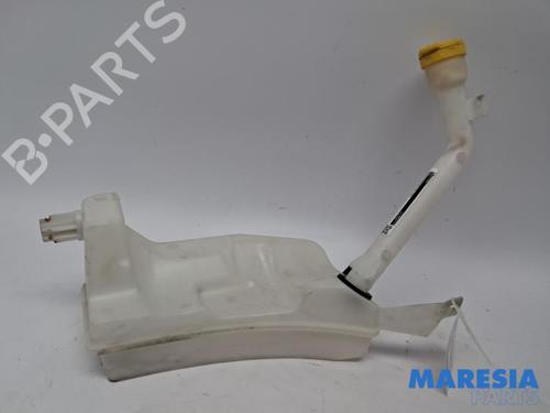 Used Windscreen washer tank Windscreen washer tank 37992388 37992388