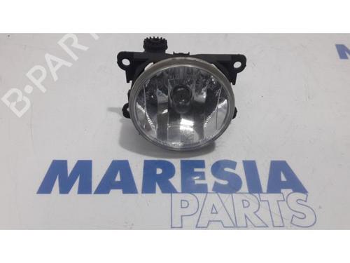 right-front-fog-light-citroen-c3-picasso-sh_-2008-31527805 main image