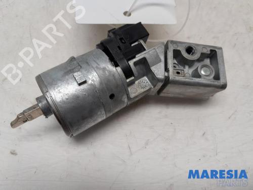 Used Ignition barrel PEUGEOT 5008 (0U_, 0E_) 1.6 16V (156 hp) 31486127