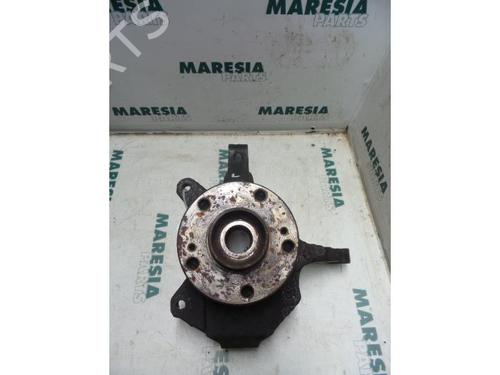 left-front-steering-knuckle-renault-vel-satis-bj0_-2002-31435357 main image