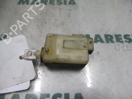 Used Electronic module RENAULT LAGUNA I (B56_, 556_) 1.8 (B56A/B) (90 hp) 31427773