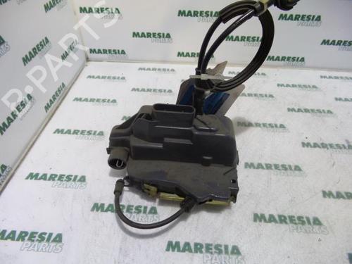 Used Electronic module RENAULT LAGUNA II (BG0/1_) 2.0 16V IDE (BG0N) (140 hp) 31520854
