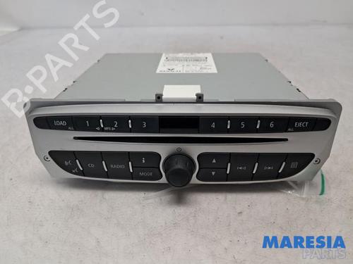 Used Radio RENAULT MEGANE III Grandtour (KZ0/1) 2.0 CVT (KZ0G, KZ1P) (140 hp) 31429865