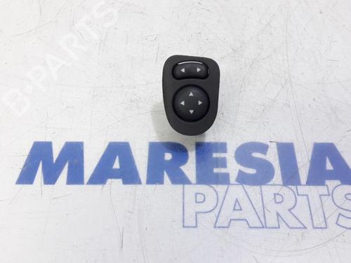 Used Mirror switch FIAT 500 (312_) 0.9 (312AXG1A, 312.AXG11) (86 hp) 31476117