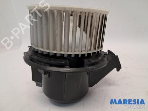 Used Heater blower motor RENAULT TWINGO III (BCM_, BCA_) 1.0 SCe 70 (71 hp) 31401810