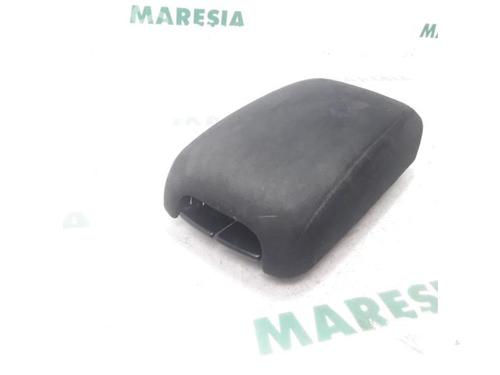Used Armrest / Center console CITROËN C-CROSSER (VU_, VV_) 2.2 HDi (156 hp) 31487806
