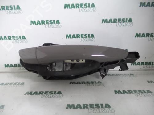 Used Rear right exterior door handle CITROËN C4 CACTUS 1.2 VTi 82 (82 hp) 31454213
