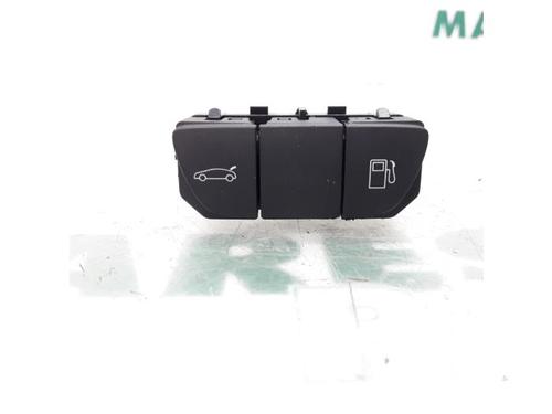 switch-peugeot-508-i-8d_-2010-2011-2012-2013-2014-2015-2016-2017-2018-31519315 main image