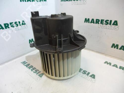 heater-blower-motor-peugeot-307-3ac-2000-2001-2002-2003-2004-2005-2006-2007-2008-2009-2010-2011-2012-31425637 main image