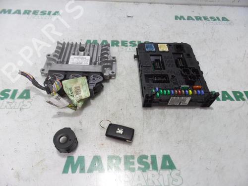 Used Engine control unit (ECU) PEUGEOT 407 Coupe (6C_) 2.0 HDi (136 hp) 31418456