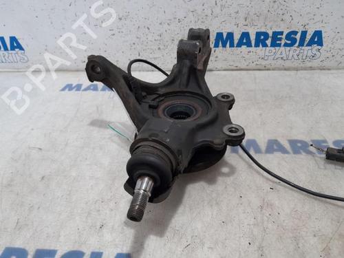 Left front steering knuckle PEUGEOT 5008 (0U_, 0E_) 1.6 HDi | BP31456548M25 