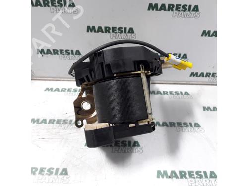 Used Front right seatbelt FIAT STILO (192_) 1.6 16V (192_XB1A) (103 hp) 31523533