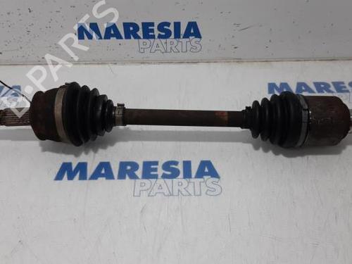 Used Left front driveshaft FIAT PANDA (169_) 1.3 D Multijet (169.AXC1A) (70 hp) 31519520