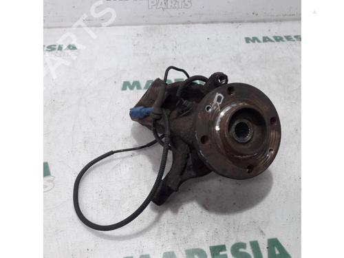 Used Right front steering knuckle CITROËN C3 I (FC_, FN_) 1.4 i (73 hp) 31448683