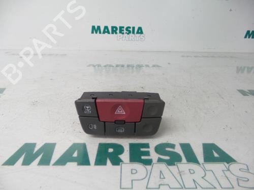 Used Switch FIAT PANDA (169_) 1.2 (169.AXB11, 169.AXB1A) (60 hp) 31512995