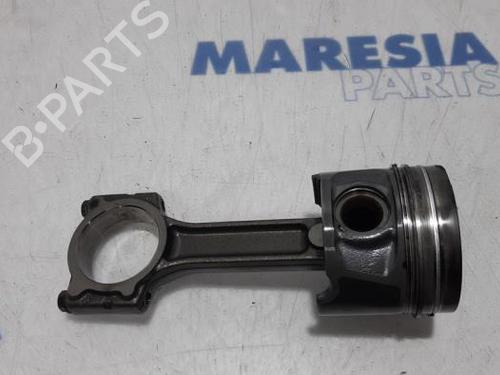 other-renault-clio-iv-bh_-2012-2013-2014-2015-2016-2017-2018-2019-2020-2021-31441482 main image