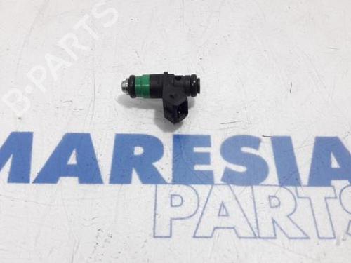 Used Injector RENAULT LAGUNA II Grandtour (KG0/1_) 2.0 16V (KG00, KG0K, KG0W, KG0P) (135 hp) 31488003