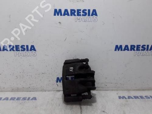 Used Right front brake caliper FIAT SCUDO Van (270_, 272_) 2.0 D Multijet (120 hp) 31445903
