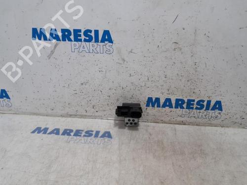 Used Electronic sensor PEUGEOT 308 II (LB_, LP_, LW_, LH_, L3_) 1.2 THP 110 (110 hp) 31453352