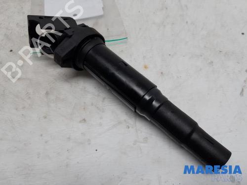Used Ignition coil PEUGEOT 3008 I MPV (0U_) 1.6 VTi (120 hp) 31520816