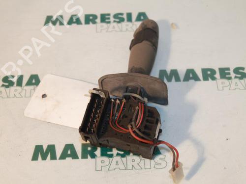 Steering column stalk RENAULT MEGANE I Grandtour (KA0/1_) 1.9 dTi (KA1U) | BP31421691I23