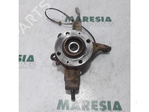 Used Left front steering knuckle CITROËN BERLINGO MULTISPACE (B9) 1.6 HDi 90 (90 hp) 31495811