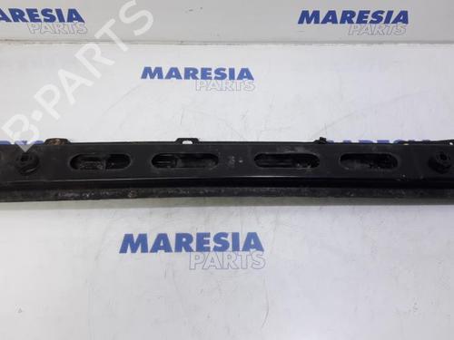 Used Crossmember FIAT BRAVO II (198_) 1.6 D Multijet (198AXL1B) (120 hp) 31525226