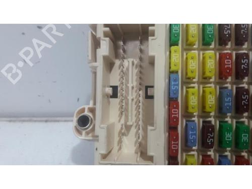 Fuse box ALFA ROMEO 159 (939_) 2.2 JTS (939AXB1B, 939AXB11) | BP31421892E1 - Image 5