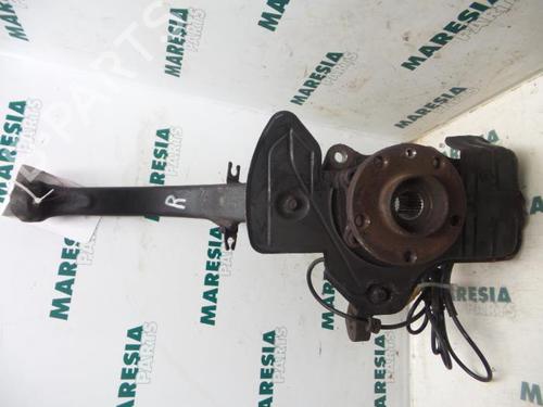 Used Right front steering knuckle ALFA ROMEO 156 (932_) 2.0 16V T.SPARK (932A21__) (150 hp) 31425237