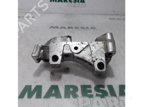 Used Gearbox mount CITROËN C4 I (LC_) 1.6 HDi (90 hp) 31491396